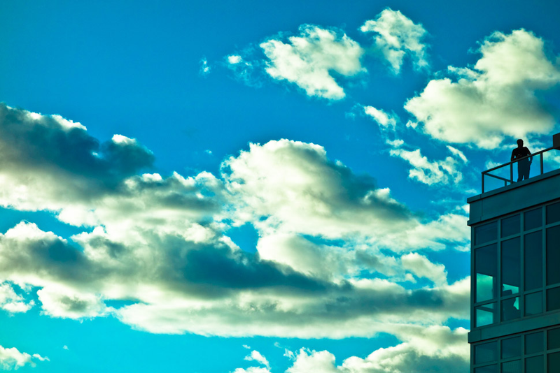 Illustration for article titled 11 Vertical Views From Rooftops
